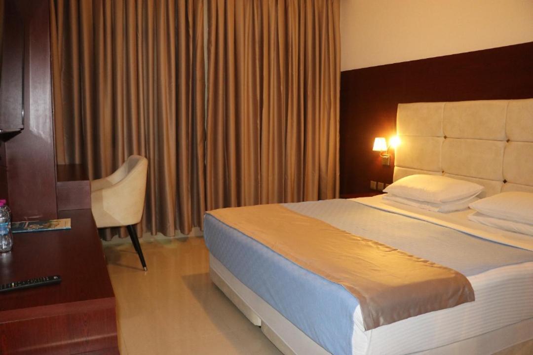 Golden Airport Hotel Djibouti City Exterior photo
